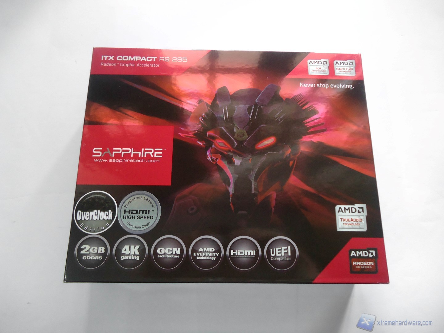 Sapphire R9 285 ITX Compact OC 00021