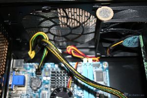 thumb 00121 SILVERSTONE GD08 HTPC XTREMEHARDWARE.COM